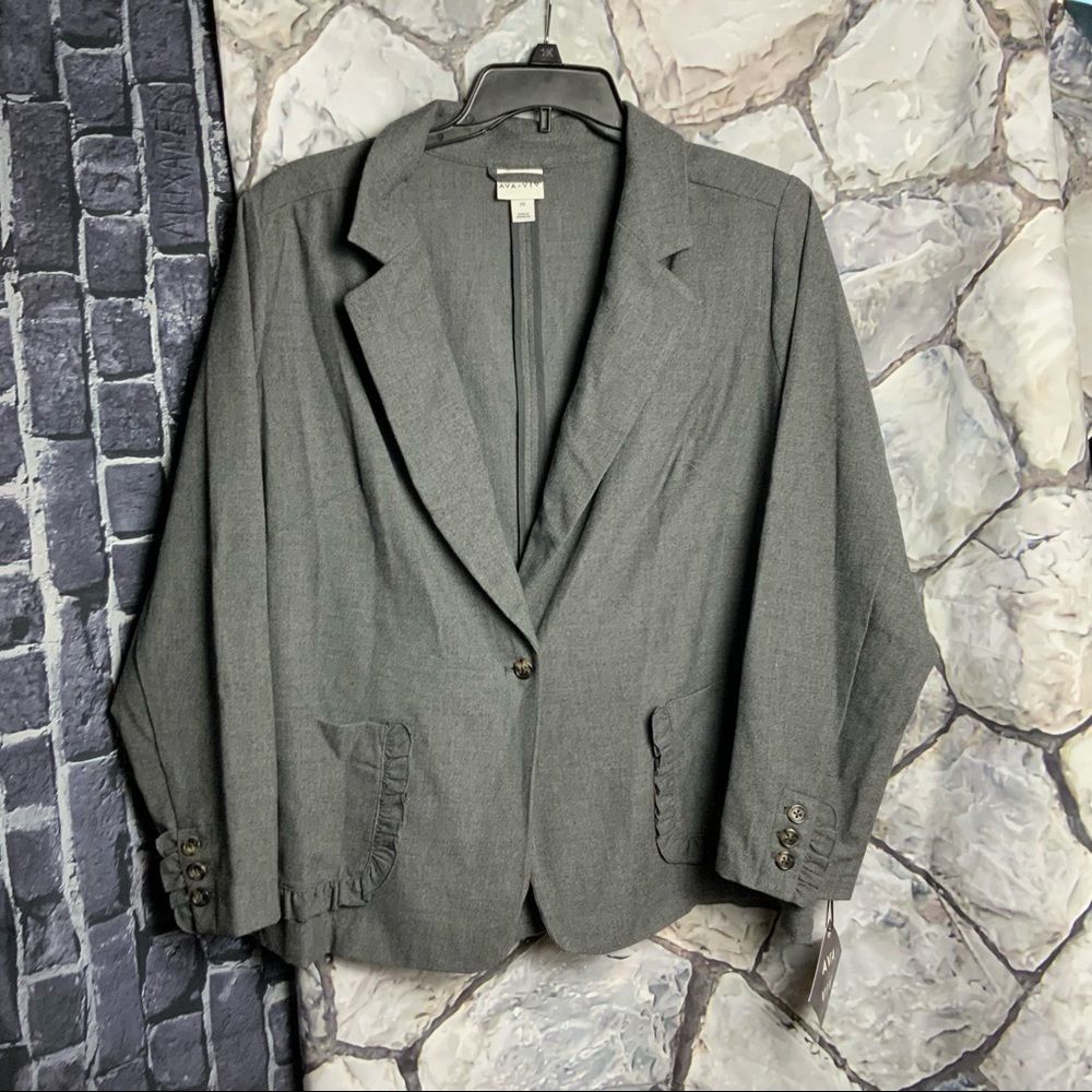 New With Tags Ava & Viv Gray Stretch Blazer Ruffle Pockets/Sleeves Wm 2X 20-22W